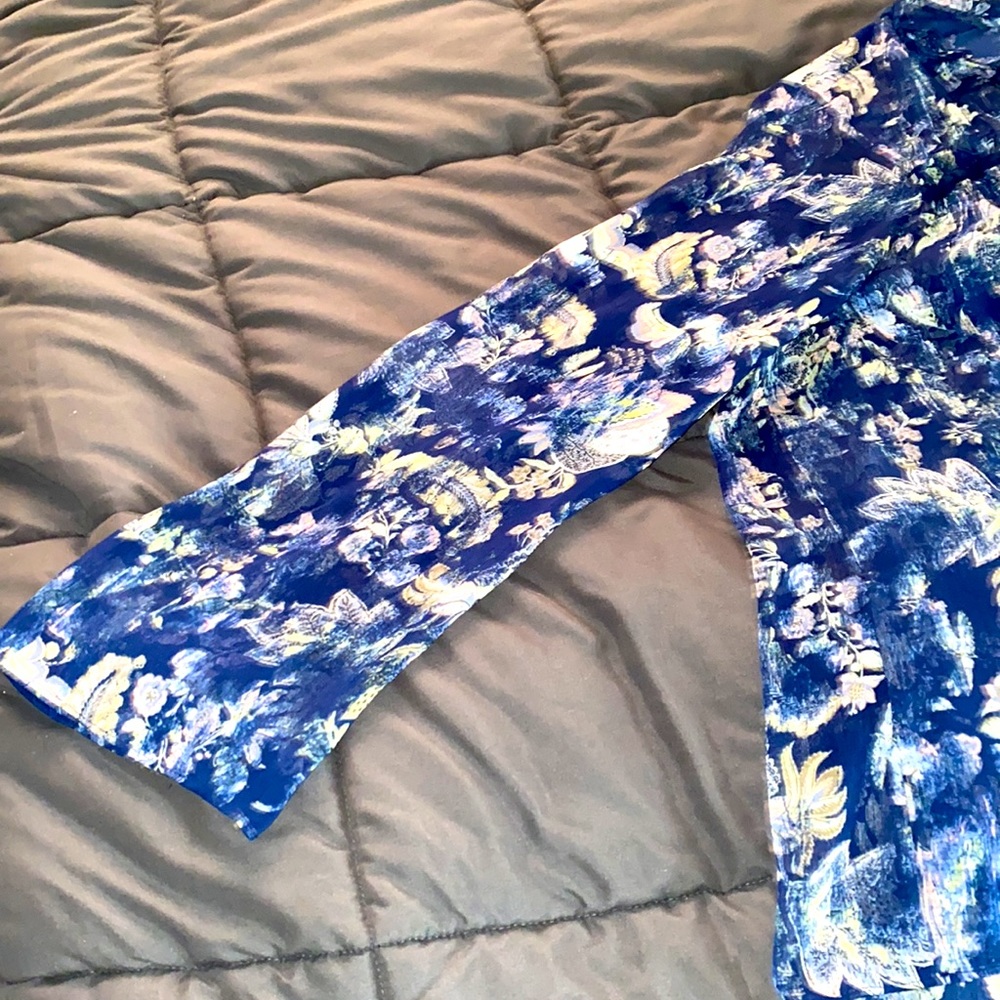 ANA - A New Approach - Womens Pullover Blouse - Size 1X - Blue Floral Print - Picture 6 of 7